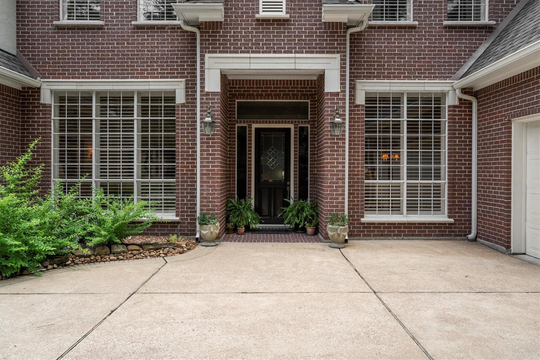 15 Cleerebrook Place