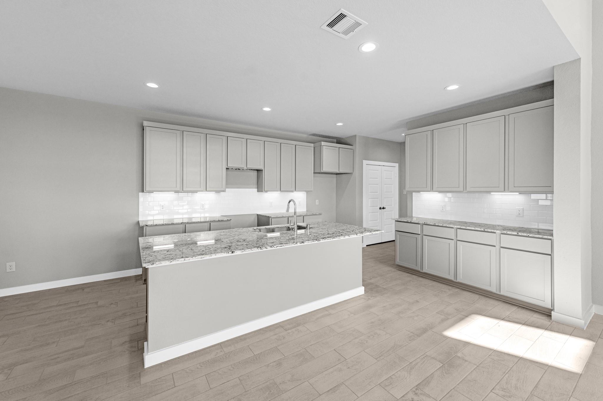 2109 Sunflower View Street