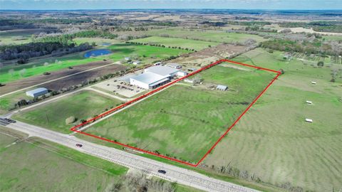 16823 Highway 105 E Plantersville TX 77363