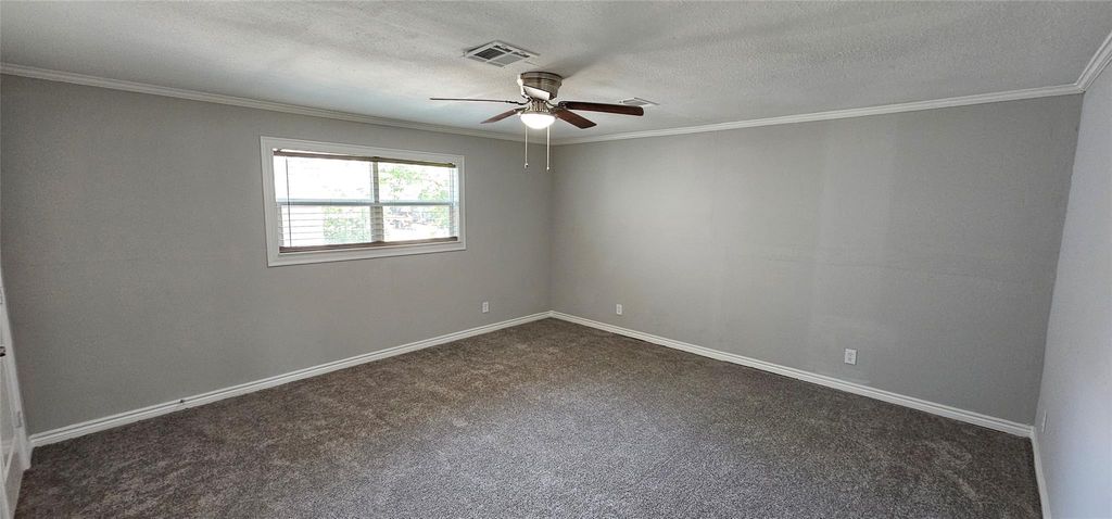 Photo of 215 San Jacinto Street, Highlands, TX 77562 (MLS # 13147504)