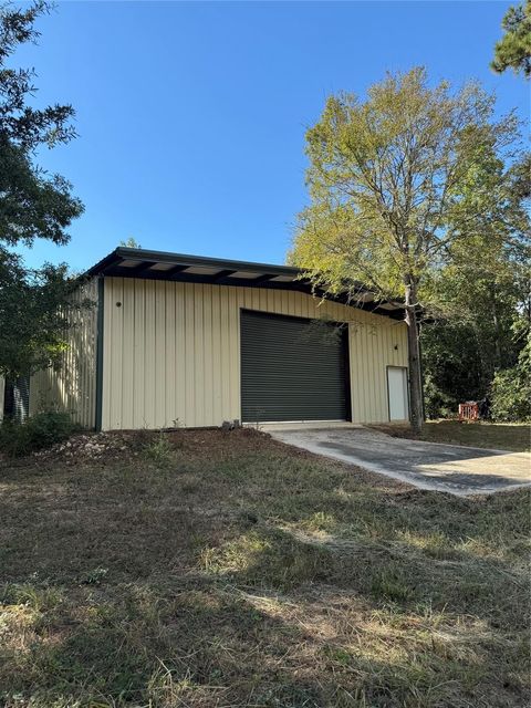 Photo of 200 Spring Ridge Rd Road, Coldspring, TX 77331 (MLS # 96606467)