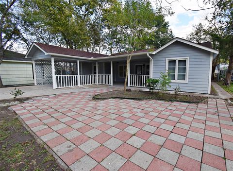 Photo of 1115 Georgina Street, Rosenberg, TX 77471 (MLS # 38061422)