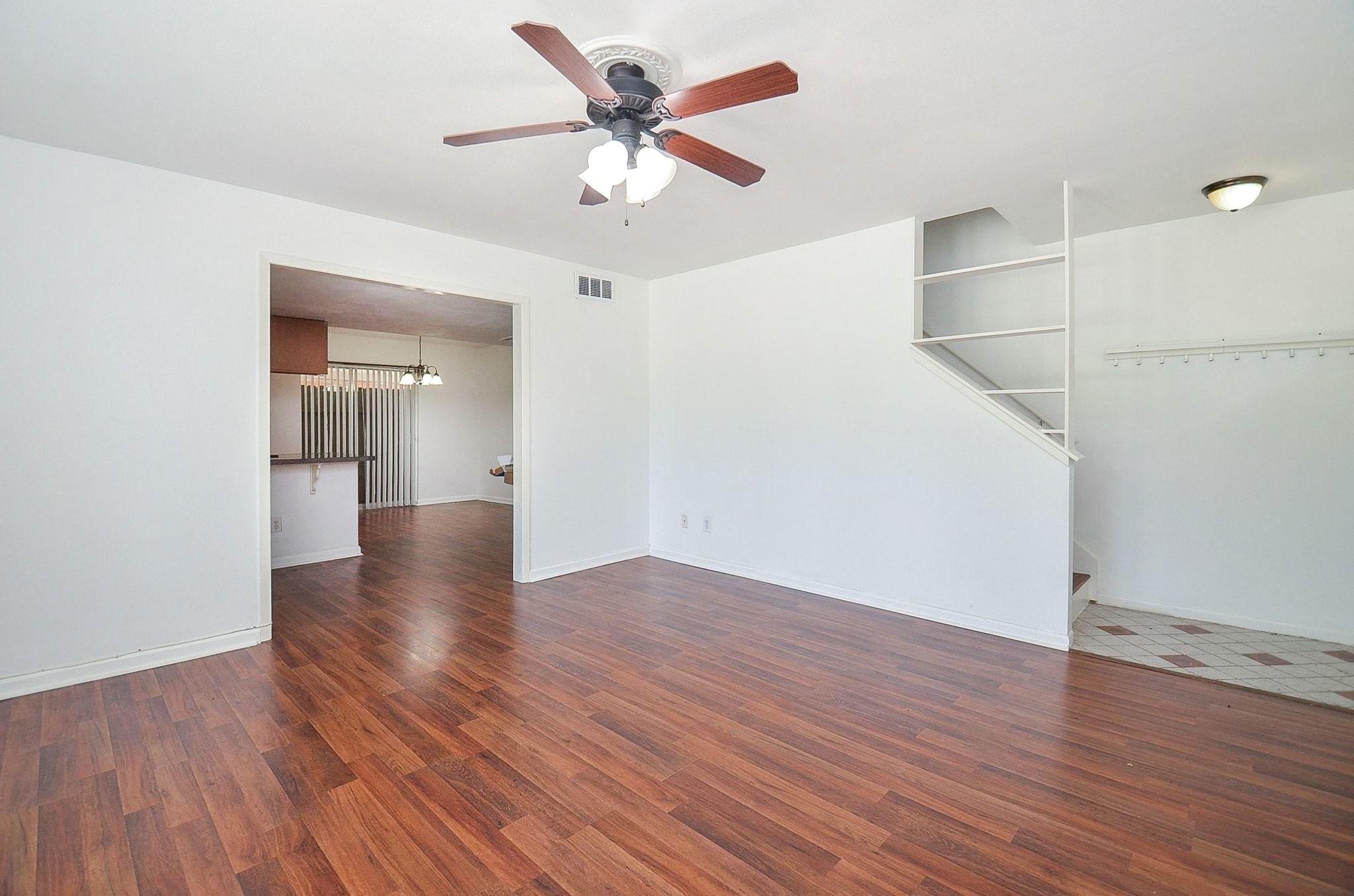 515 Tallowood Road 1