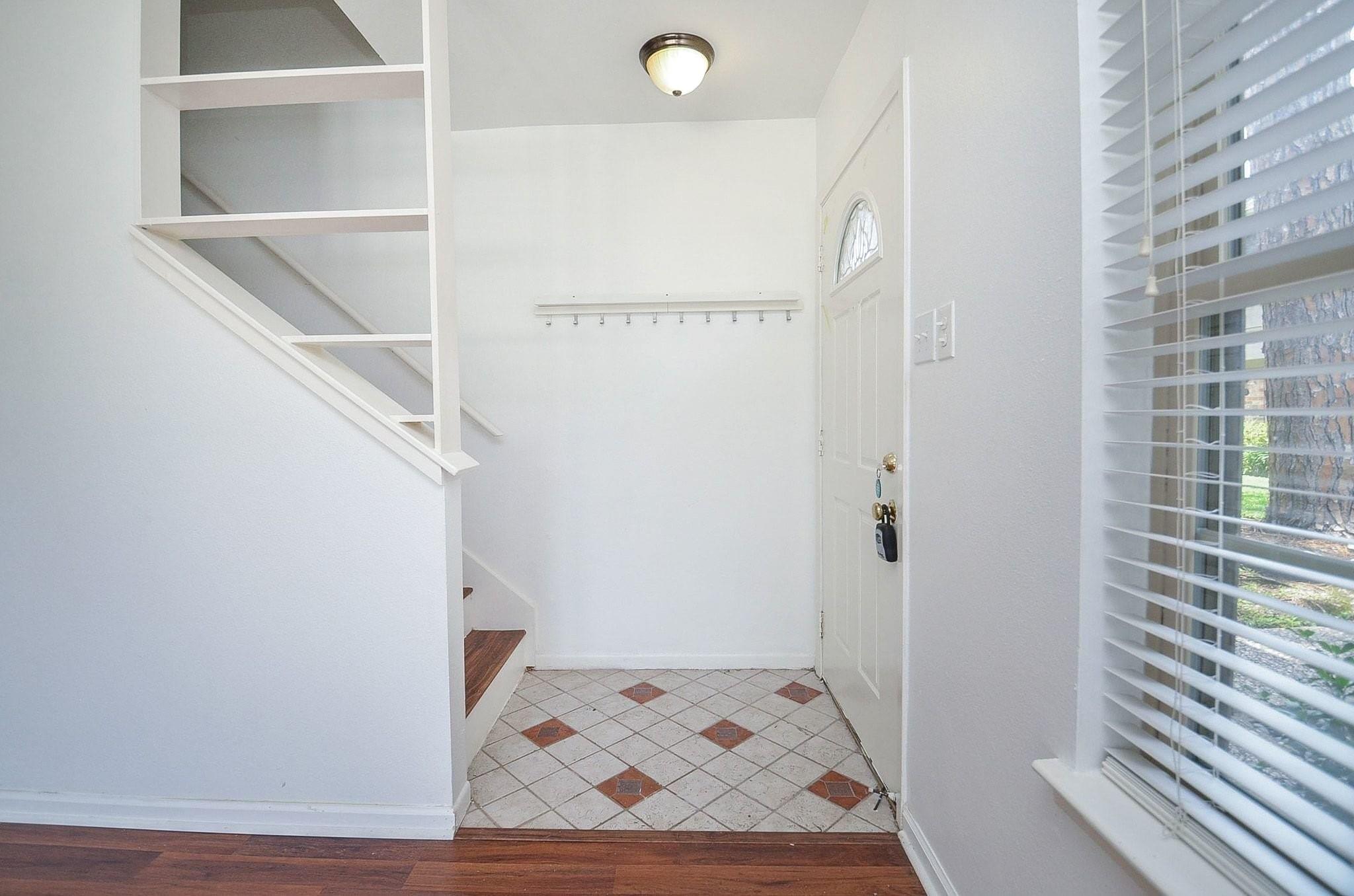 515 Tallowood Road 1