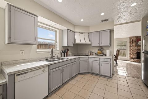 Tiny photo for 10615 White Fawn Drive, Houston, TX 77041 (MLS # 56524340)