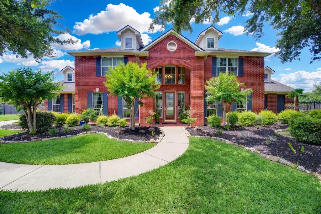 Photo of 26226 Crosswood Trails Lane, Cypress, TX 77433 (MLS # 95928545)