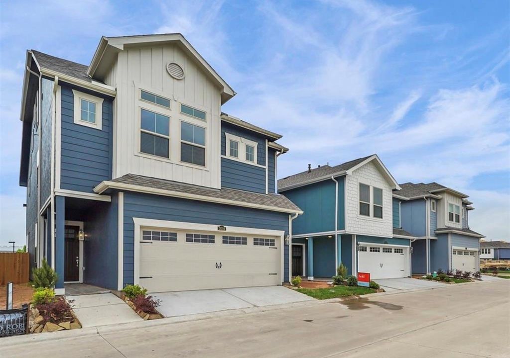 Photo of 11914 Eastgrove Park Way, Houston, TX 77051 (MLS # 86382606)