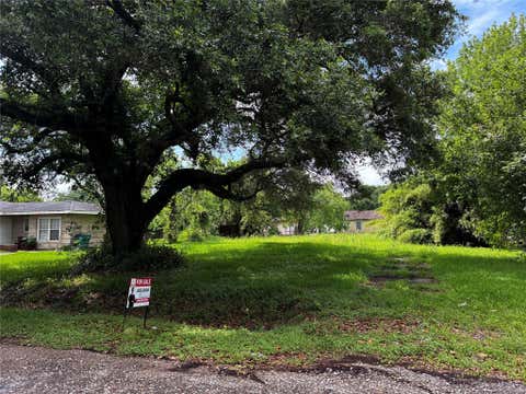Vacant Land For Sale - 229 Nanlee Street<br/> Galveston County, La Marque, TX 77568