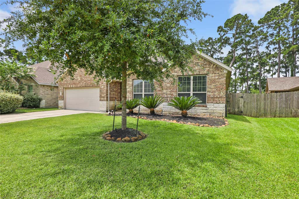 Photo of 18111 Humber River Lane, Houston, TX 77044 (MLS # 57013180)