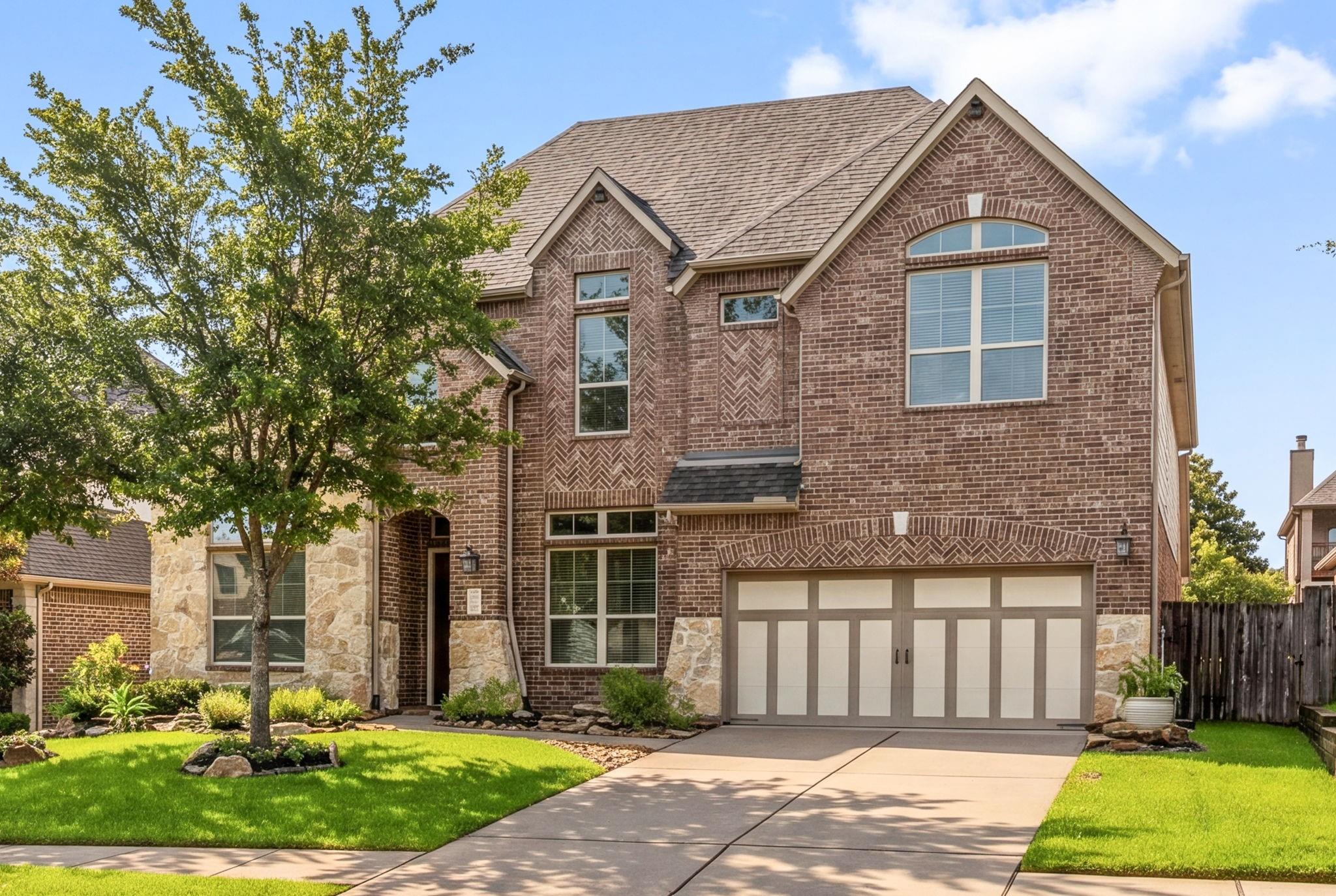 915 Holly Chapple Drive