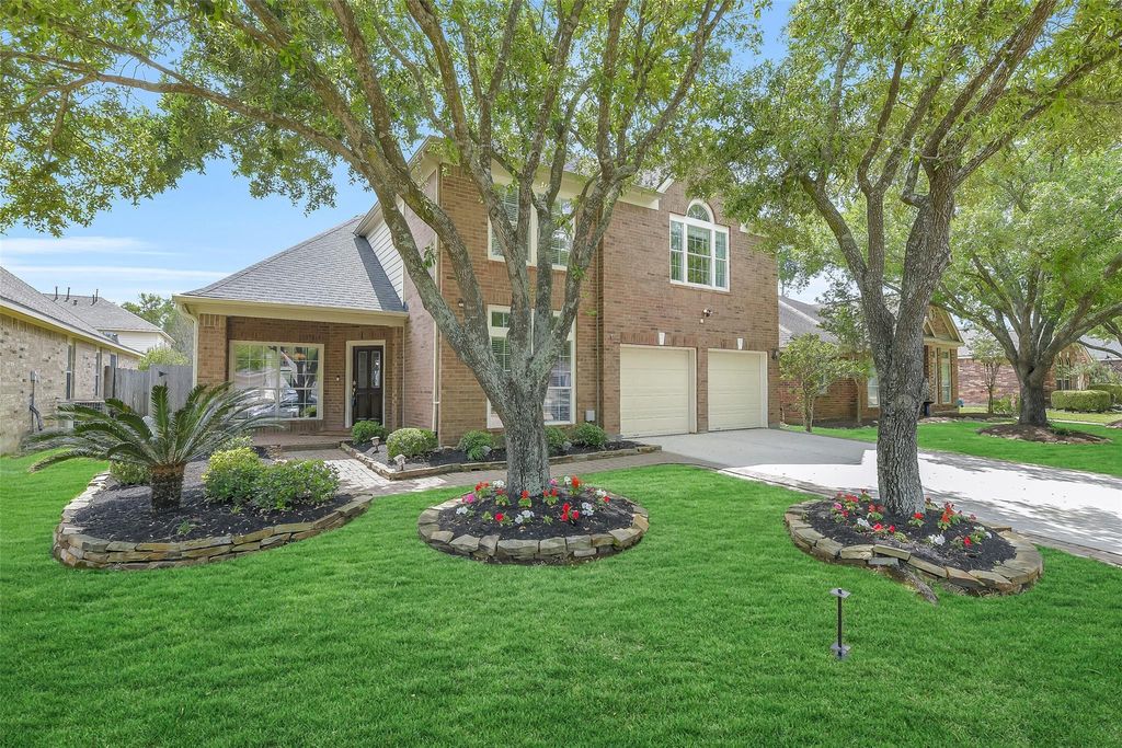Photo of 15410 Coral Leaf Trail, Cypress, TX 77433 (MLS # 70347212)