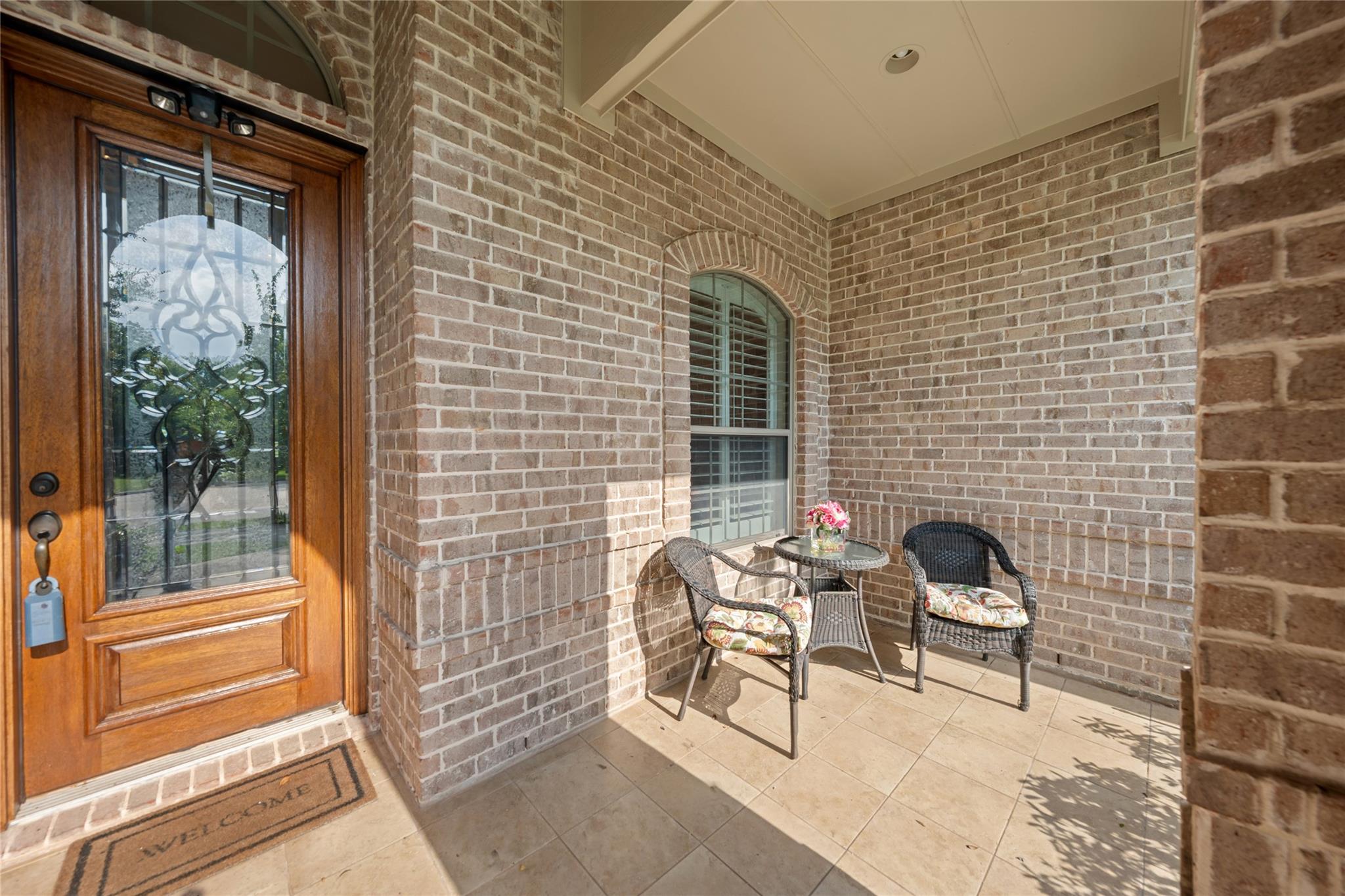 166 Hillsborough Drive W