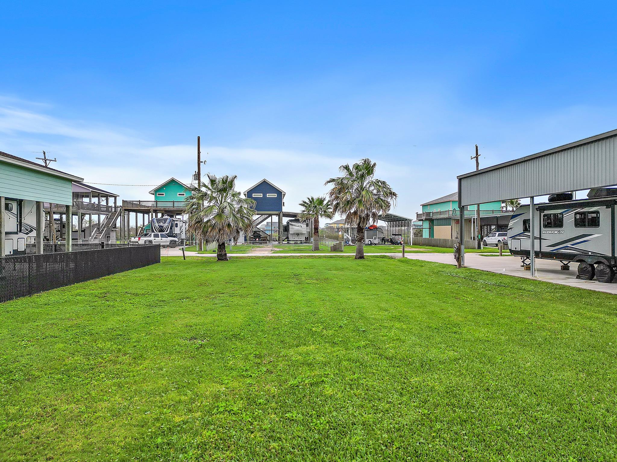 883 East Road
