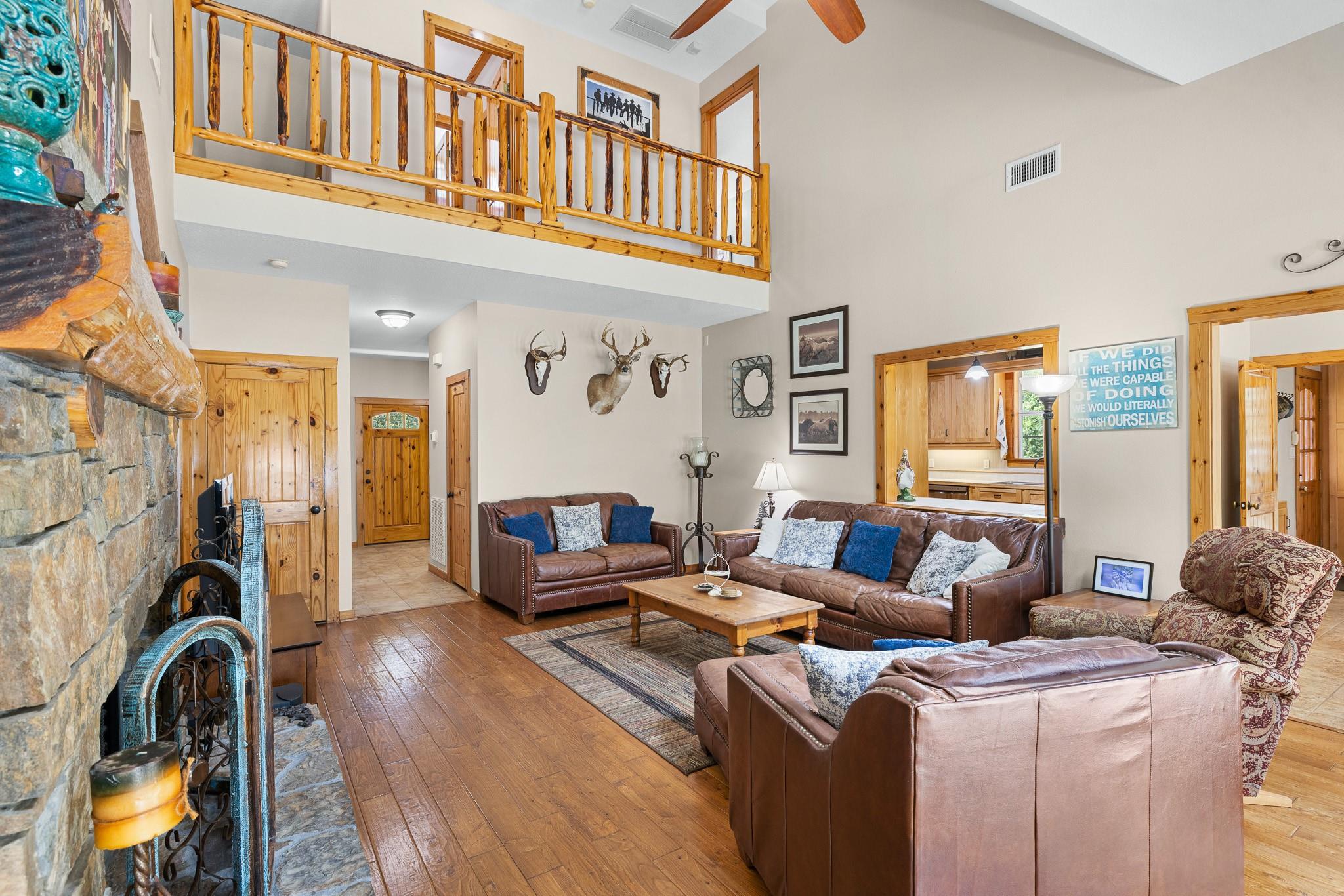 4986 Old Wagon Lane
