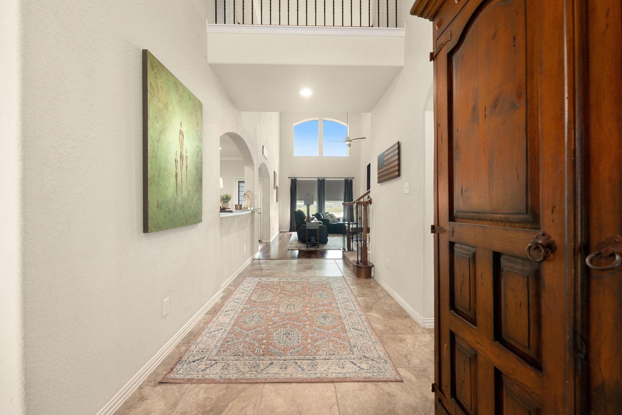 2303 Crescent Water