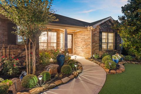Photo of 4022 Swallow Tail Way, Richmond, TX 77469 (MLS # 40750910)