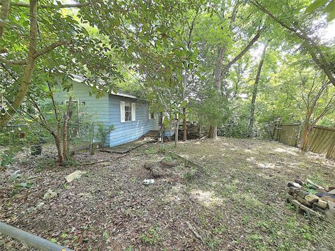 11519 Persimmon Street Willis TX 77318