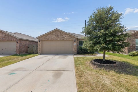 Photo of 10842 Spring Brook Pass Drive, Humble, TX 77396 (MLS # 98654189)