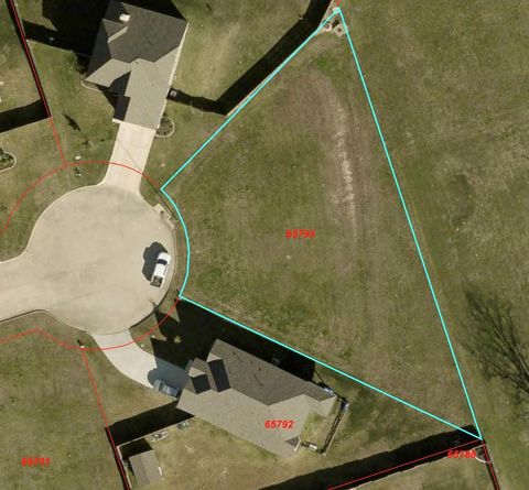 Vacant Land For Sale - 1701 Twin Oaks Circle<br/> Washington County, Brenham, TX 77833