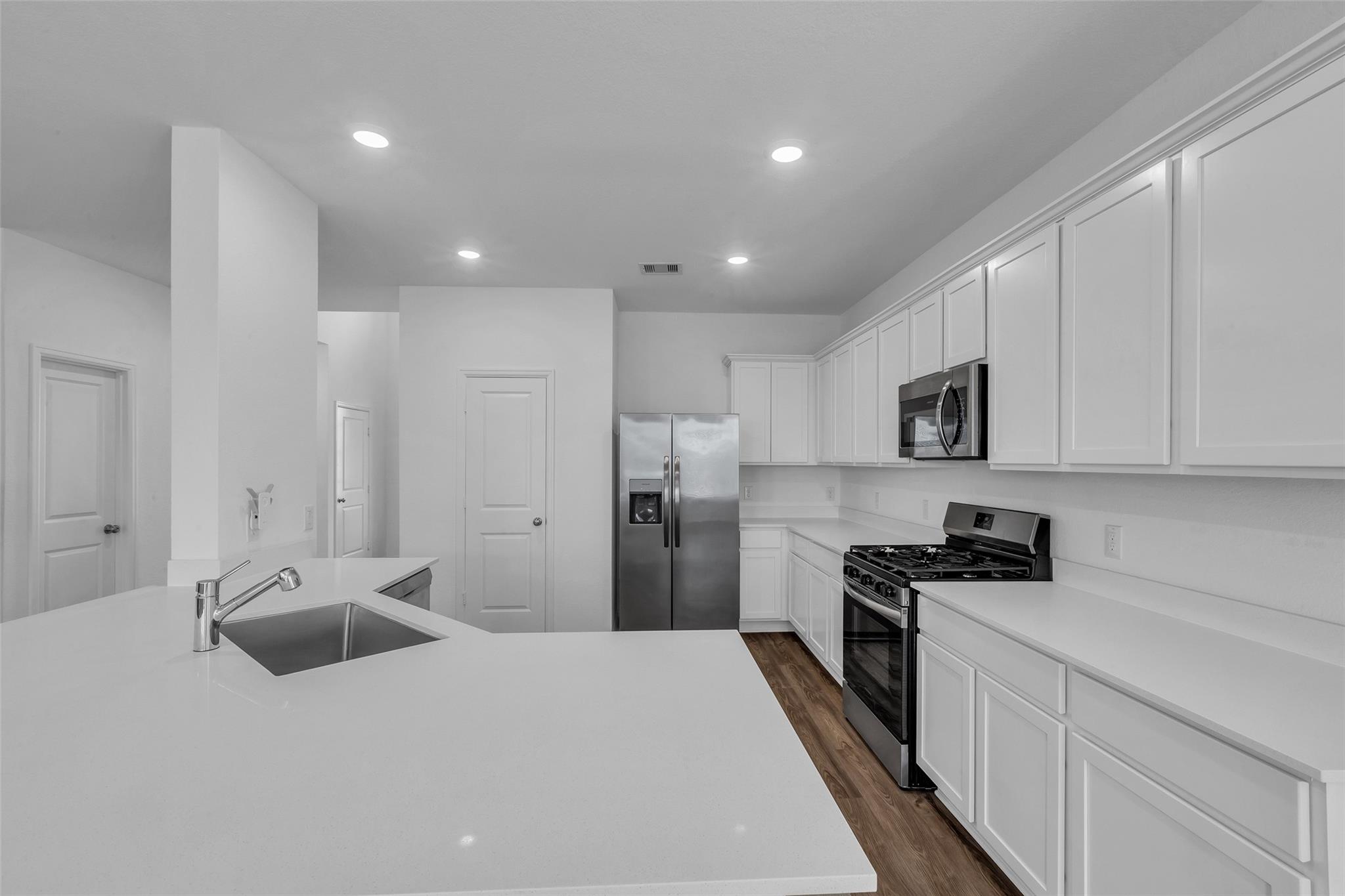 1815 Hyde Acres Street