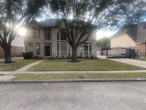 Photo of 3110 Aspen Hollow Lane, Sugar Land, TX 77479 (MLS # 80763124) Photo of 3110 Aspen Hollow Lane, Sugar Land, TX 77479 (MLS # 80763124)