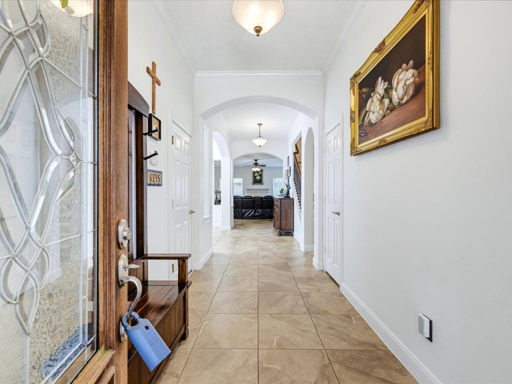 Photo of 2521 Twisting Pine Court, Houston, TX 77345 (MLS # 10467335)