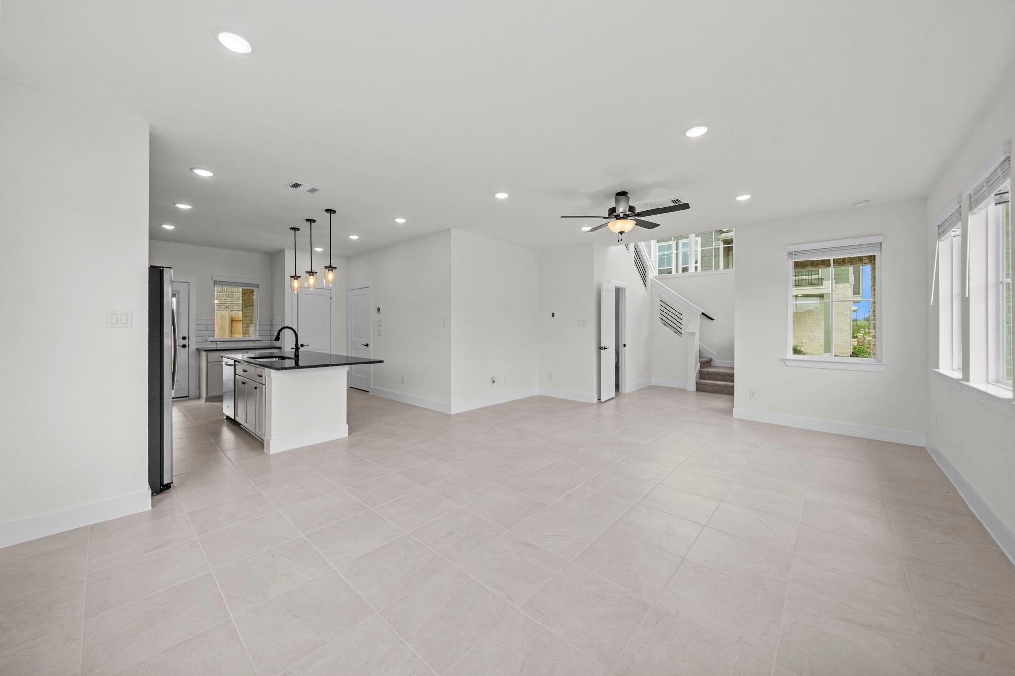 7607 Swooping Swallow Lane