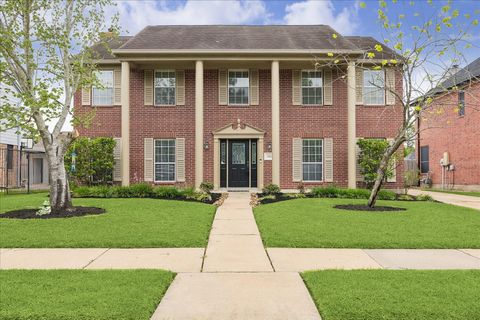 Photo of 15306 Redbud Leaf Lane, Cypress, TX 77433 (MLS # 90910378)