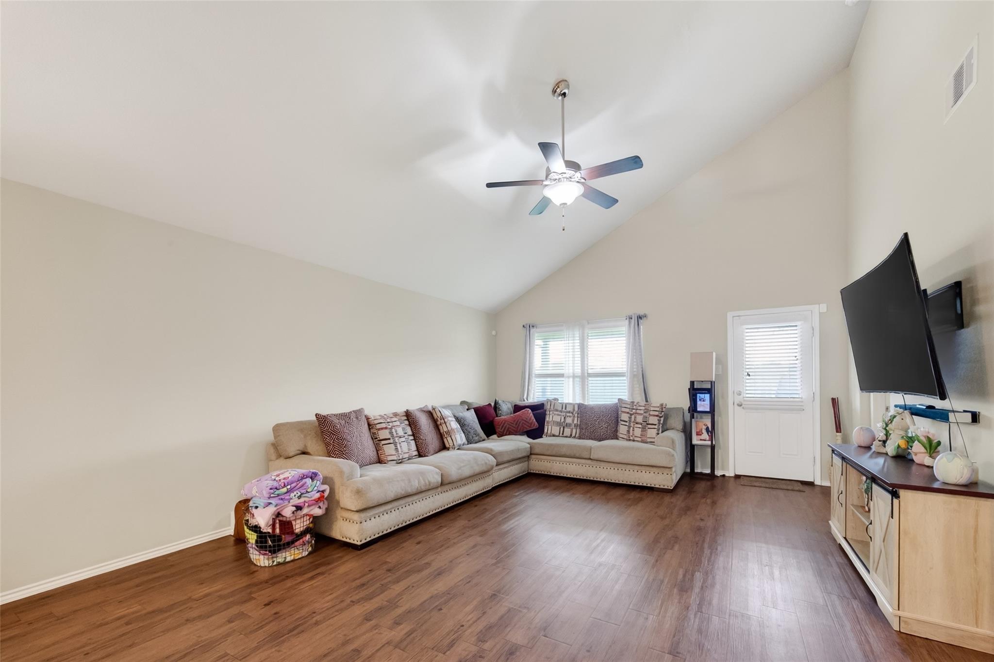 1042 Rancho Grande Drive