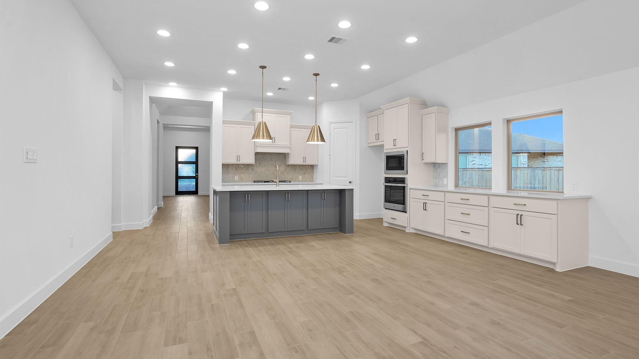 21902 Woodland Hawthorn Lane