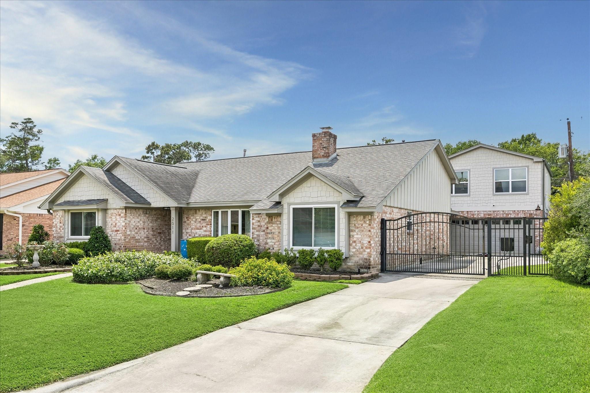 2011 Willowmoss Court