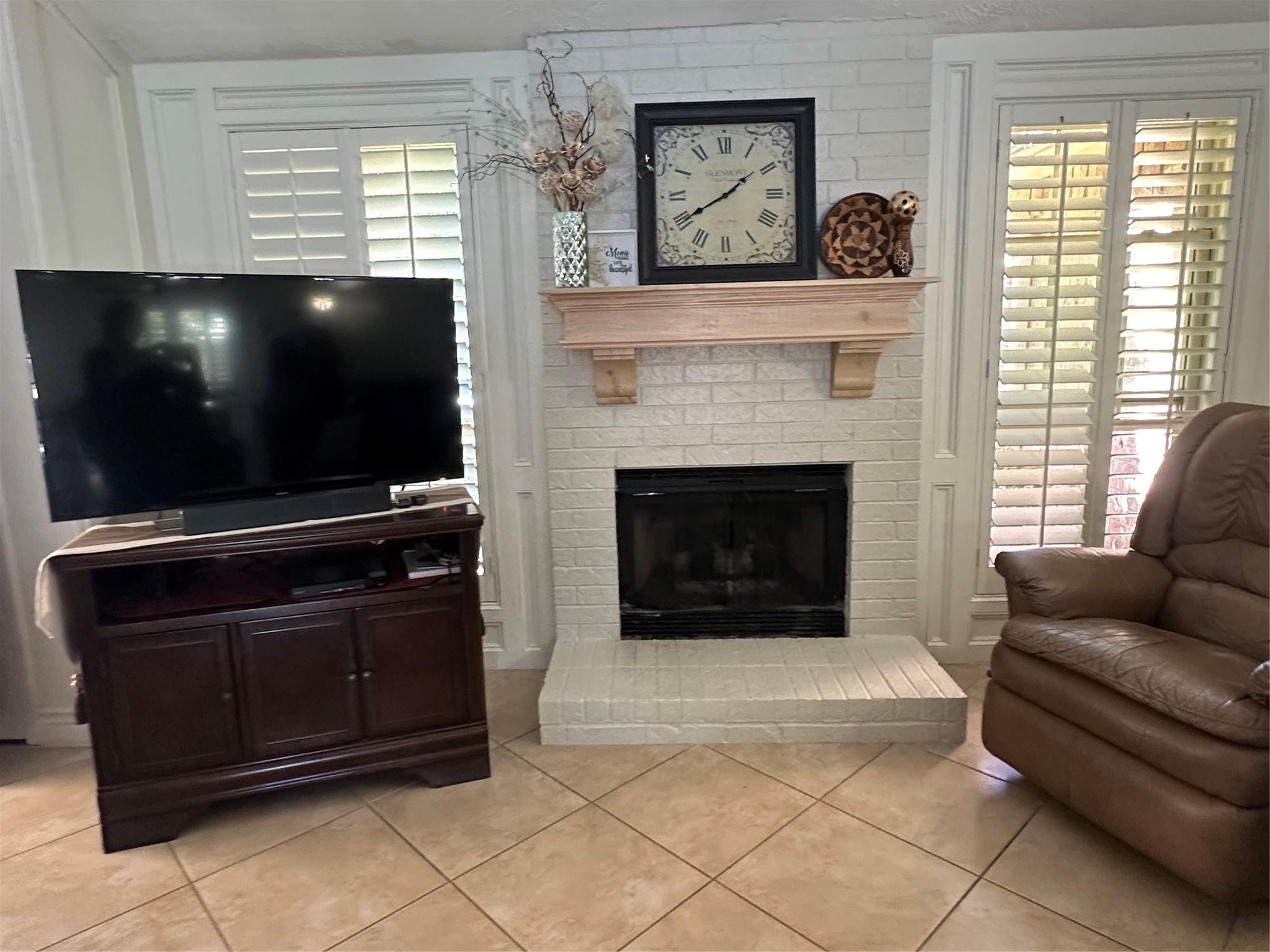 4019 Thistlewood Drive