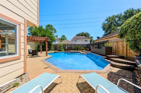 Photo of 907 Dominion Drive, Katy, TX 77450 (MLS # 96845240)