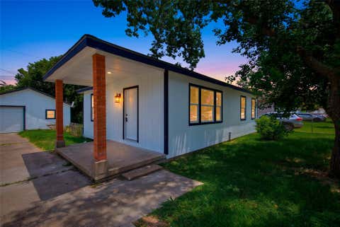 Photo of 1004 11th Street N, Texas City, TX 77590 (MLS # 61227781)