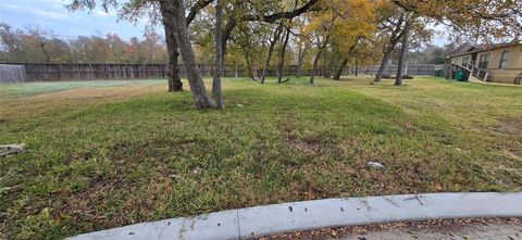 Photo of 0 Bluebill Bay, Baytown, TX 77523 (MLS # 13070482)