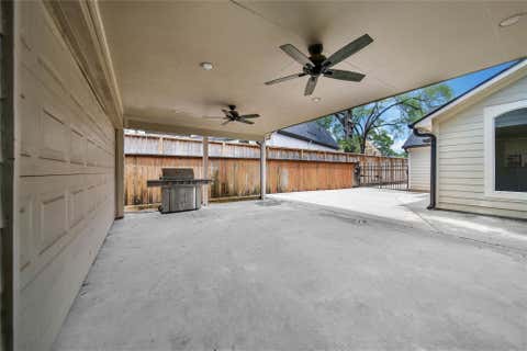 Tiny photo for 1583 Sue Barnett Drive, Houston, TX 77018 (MLS # 49060730)