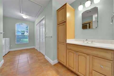Tiny photo for 1583 Sue Barnett Drive, Houston, TX 77018 (MLS # 49060730)