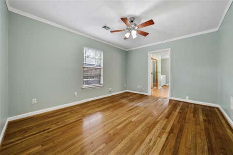 Tiny photo for 1583 Sue Barnett Drive, Houston, TX 77018 (MLS # 49060730)
