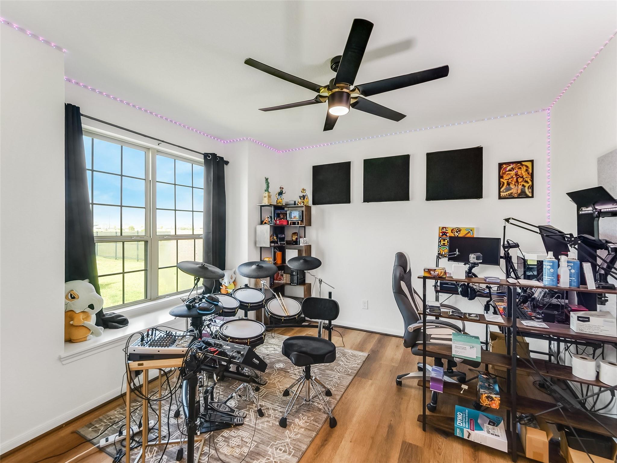 8610 Cichlid Lane