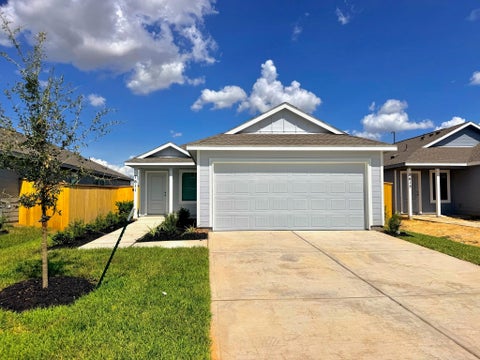 Photo of 7611 Madrid Manor, Richmond, TX 77469 (MLS # 59132503)