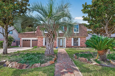 Photo of 11730 Dorrance Lane LN, Meadows Place, TX 77477 (MLS # 30590572)