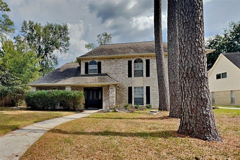 Photo of 5307 Summerfield Lane, Spring, TX 77379 (MLS # 25239866)