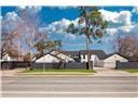 Photo of 12564 Memorial Drive, Houston, TX 77024 (MLS # 12665626)