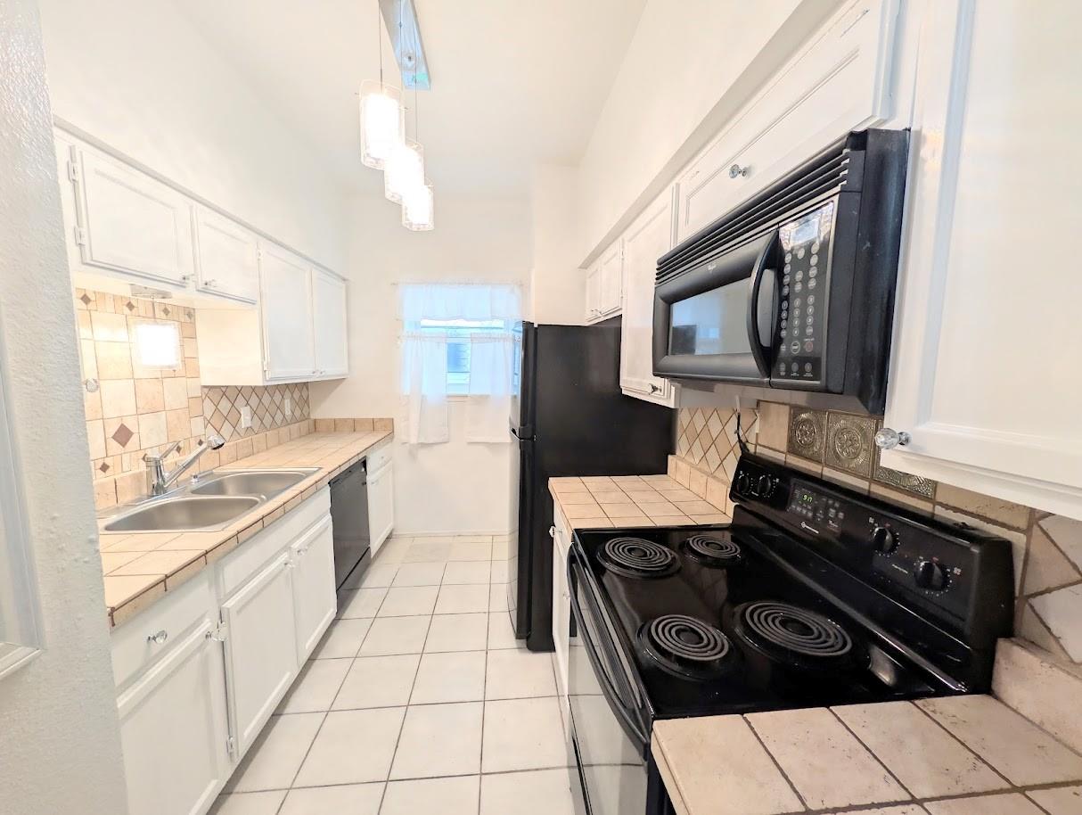 17641 Red Oak Drive 641