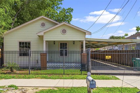 Photo of 7839 Goode Street #A, Houston, TX 77012 (MLS # 97561781)