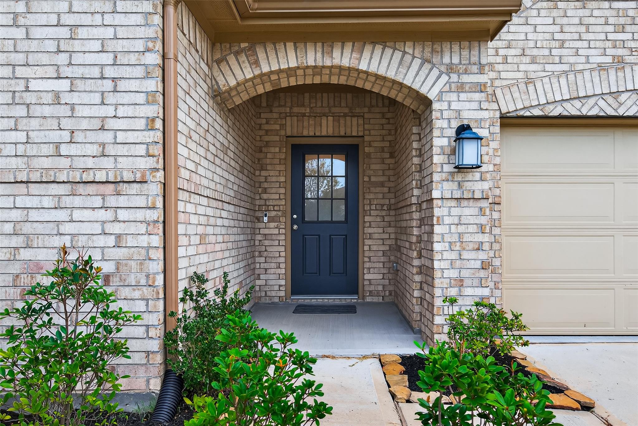 17493 Rosewood Manor Lane