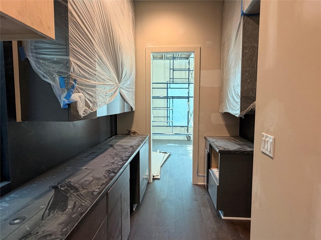Photo of 1523 Marshall Street, Houston, TX 77006 (MLS # 96604140)