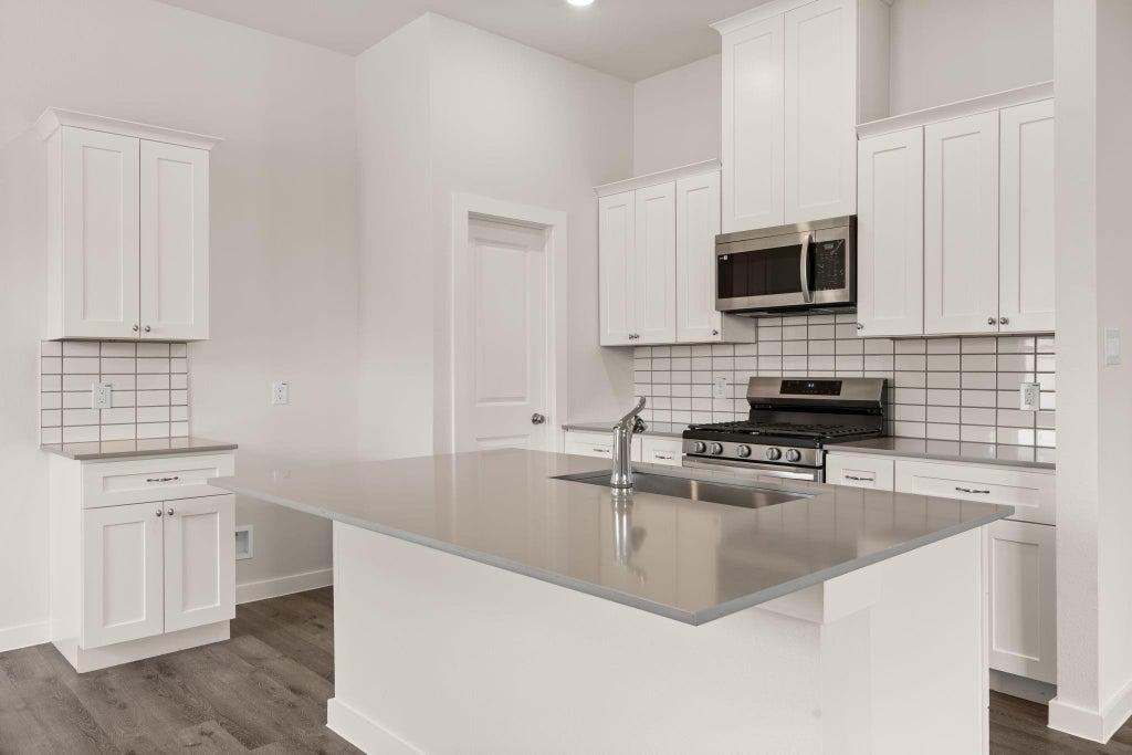 Photo of 903 Road 5102, Cleveland, TX 77327 (MLS # 15524883)