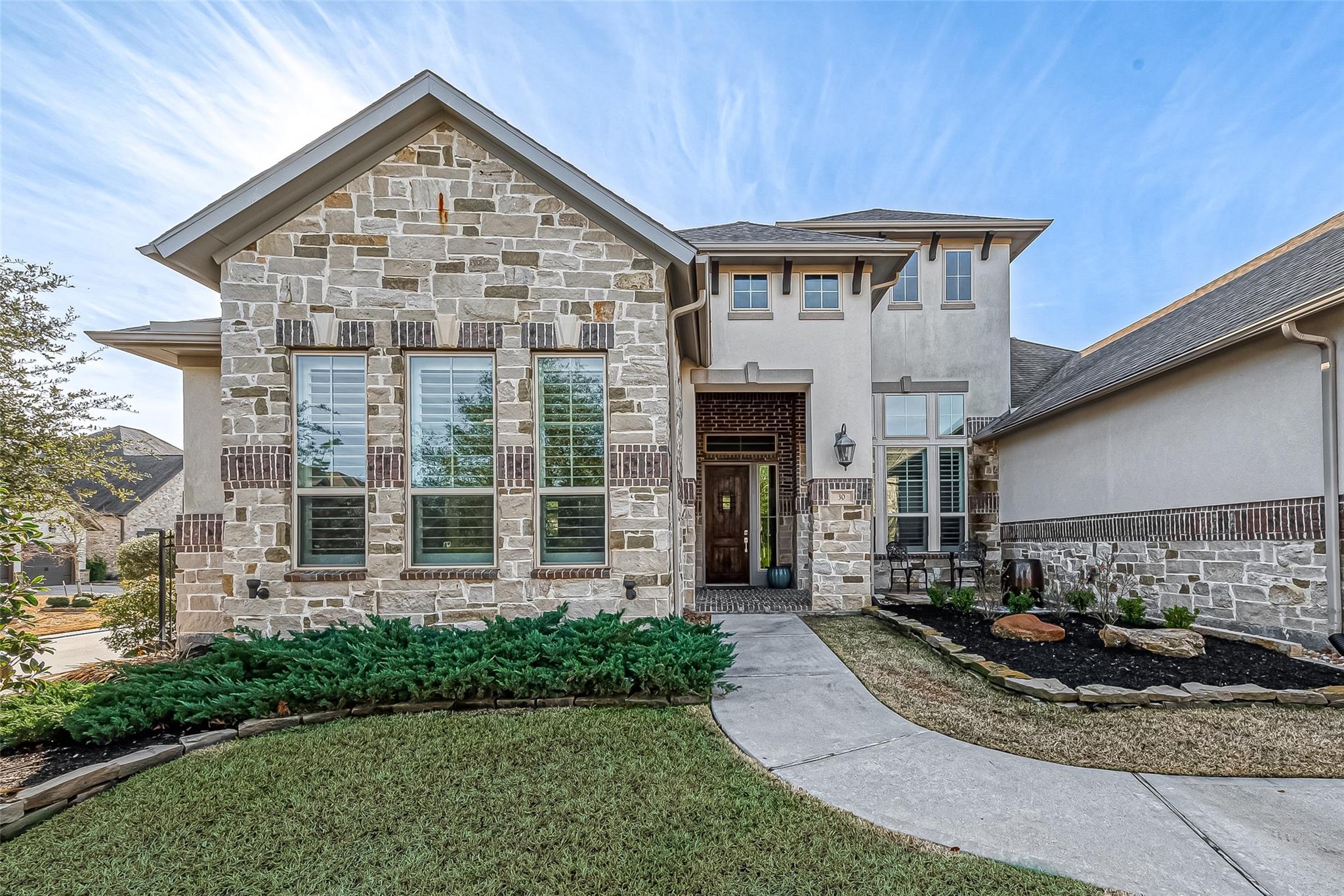 30 Argosy Bend Place