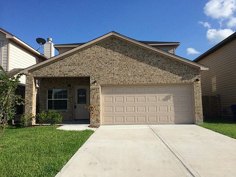 Photo of 13647 Padgett Dr, Sugar Land, TX 77498 (MLS # 71753788)
